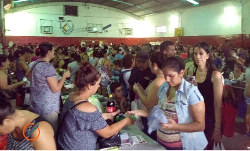 En tiempos de crisis, los clubes de trueque se instalan como estrategia comercial
