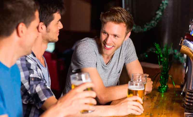 Británicos empiezan a darle la espalda al alcohol y buscan alternativas