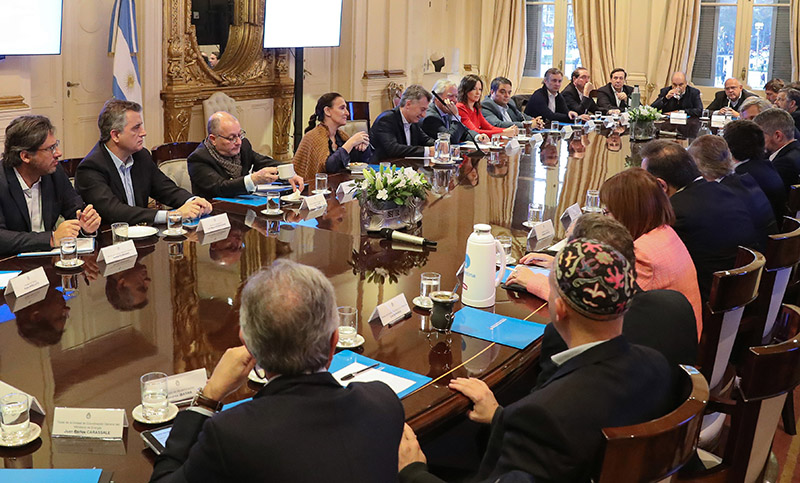 Aborto, FMI y CGT, ejes de la reunión de gabinete encabezada hoy por Macri