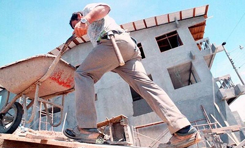 El costo de la construcción subió 2,7% en mayo, según el Indec