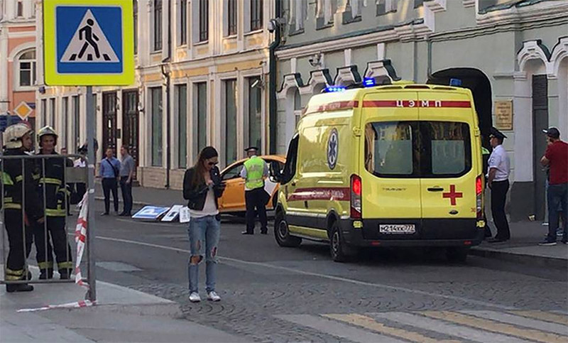 Un taxista embistió a peatones en Moscú y hay al menos siete heridos