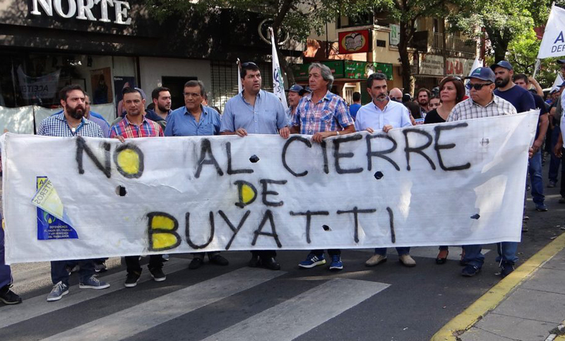 Una aceitera al borde del cierre ofrece retiros voluntarios