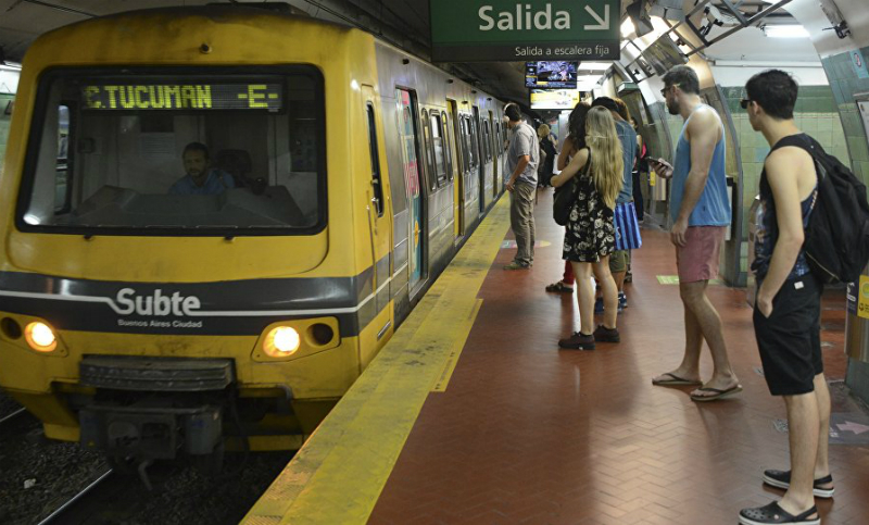 Nuevas protestas en el subte de Buenos Aires por paritarias