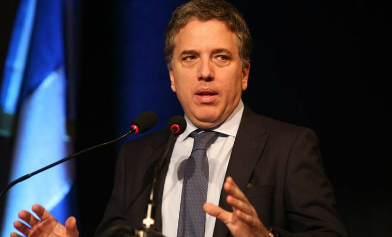 Advierten el tercer período de “estanflación” en el Gobierno de Macri