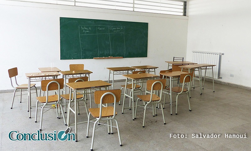 Docentes agremiados a Ctera cumplen segunda jornada de paro