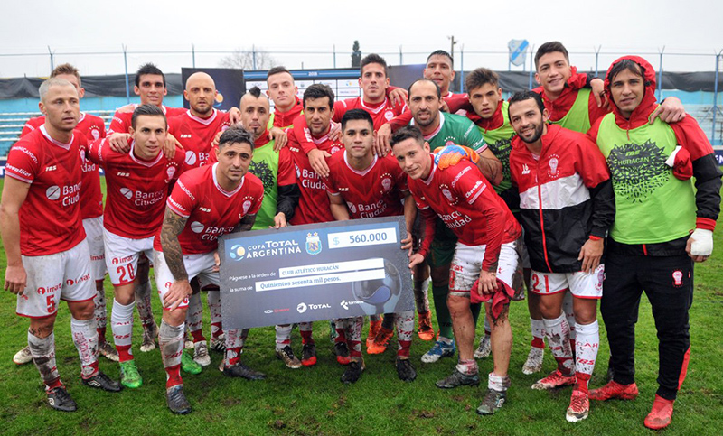 Huracán mantuvo la victoria y avanza en la Copa Argentina