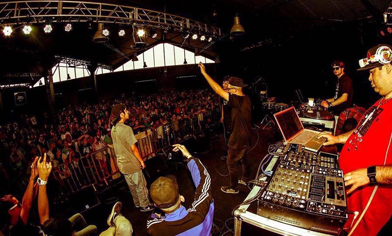Día del amigo a puro Hip Hop en los galpones