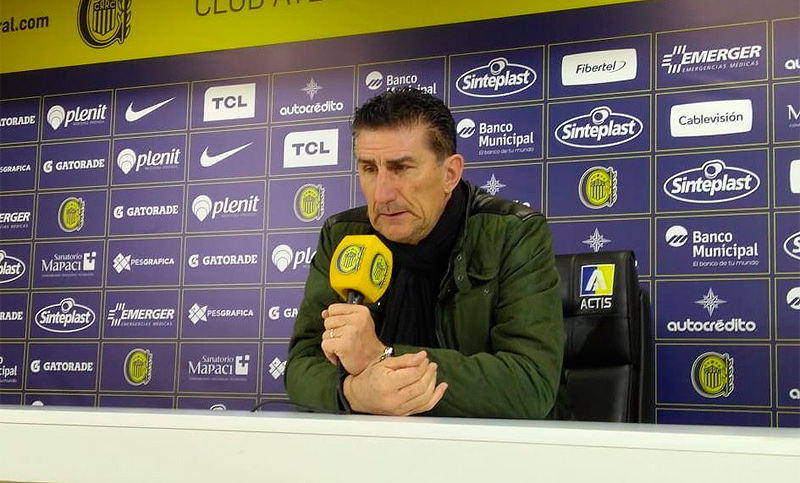 Bauza habló de todo en Arroyo Seco: pretemporada, refuerzos y salidas