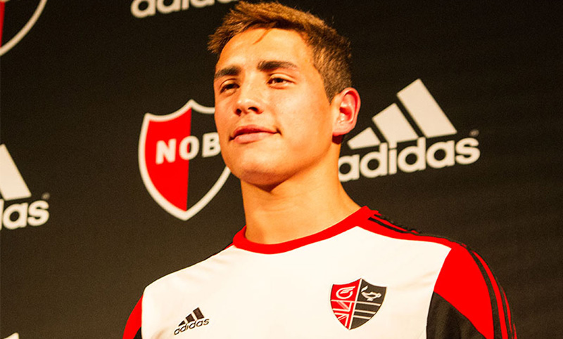 Ezequiel Ponce se fue a préstamo al AEK Atenas