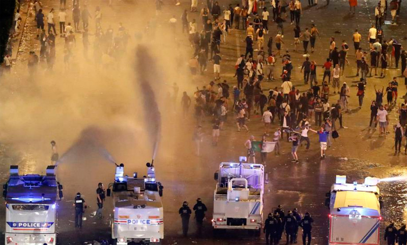 Francia: hubo casi 300 detenidos en incidentes durante el festejo mundialista