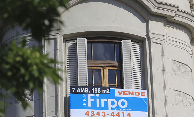 La caída en la compra de inmuebles ya ronda el 30 por ciento en la Ciudad de Buenos Aires