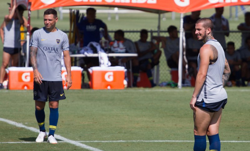 Mauro Zárate marcó dos goles en su primer amistoso con Boca