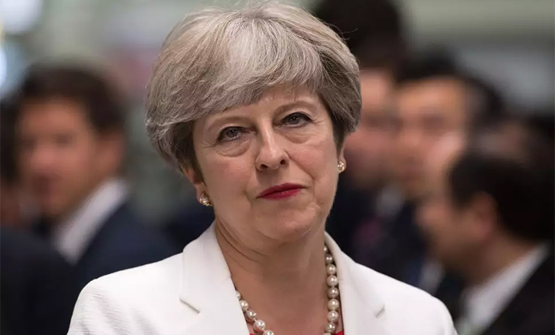 Theresa May presenta su plan B para el Brexit