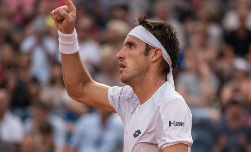 Mayer perdió su racha en Hamburgo y cayó en la final