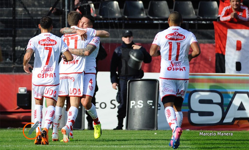 Newell’s no pudo reponerse y Unión lo eliminó de la Copa Santa Fe