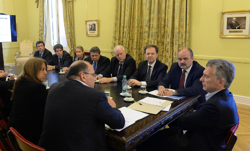 Macri recibió a la mesa de producción lechera