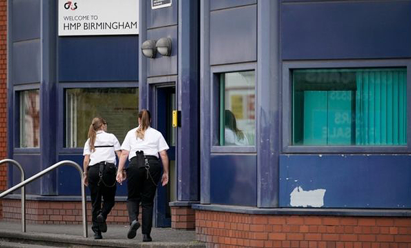 El Gobierno británico recuperó del sector privado la gestión «espantosa» de una prisión
