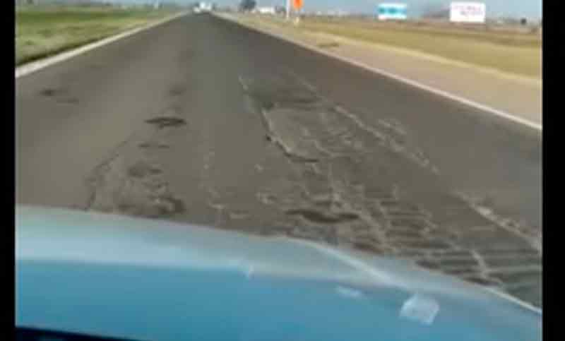 Video viral muestra el deplorable estado de la autopista Rosario-Córdoba