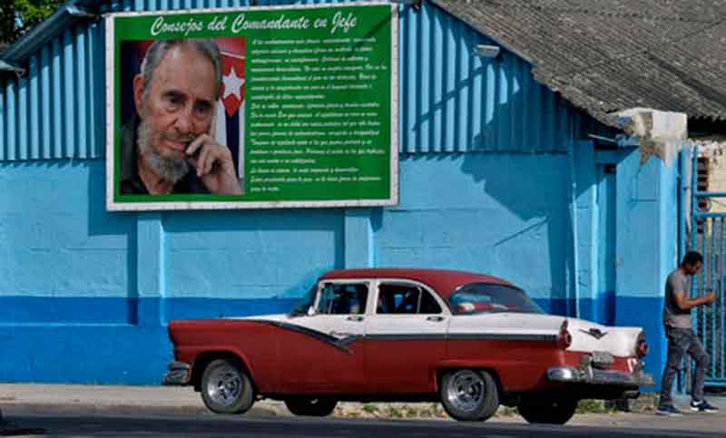Cuba debate su Constitución en el aniversario del nacimiento de Fidel Castro