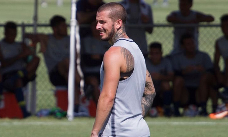 Darío Benedetto prepara su regreso al fútbol frente a Huracán