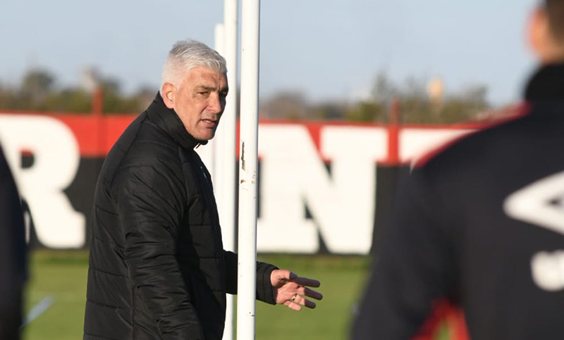De Felippe: «El sistema no me preocupa, lo importante es que tratemos de jugar»