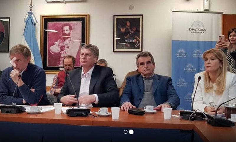 Intendentes reclamaron en Diputados derogar el DNU que anuló el Fondo Sojero