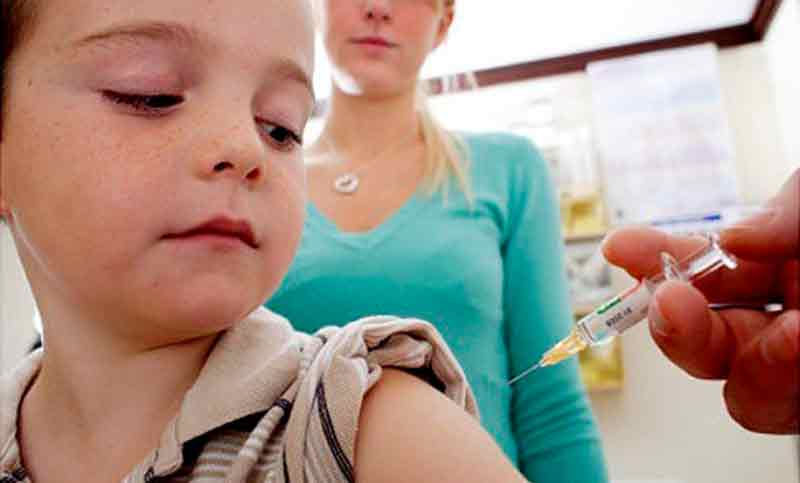 “Se decidió priorizar la vacunación en menores de dos años”, explicó Befani