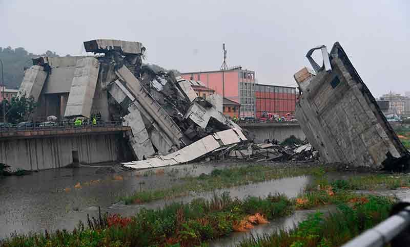 Una treintena de muertos por derrumbe de puente en autopista italiana