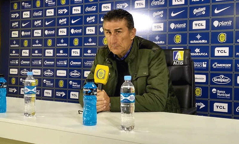 Bauza: «Racing será una buena medida para saber dónde estamos parados»