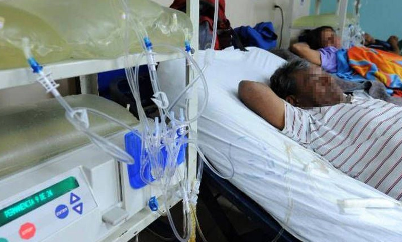 El Estado nacional deja sin diálisis a miles de pacientes