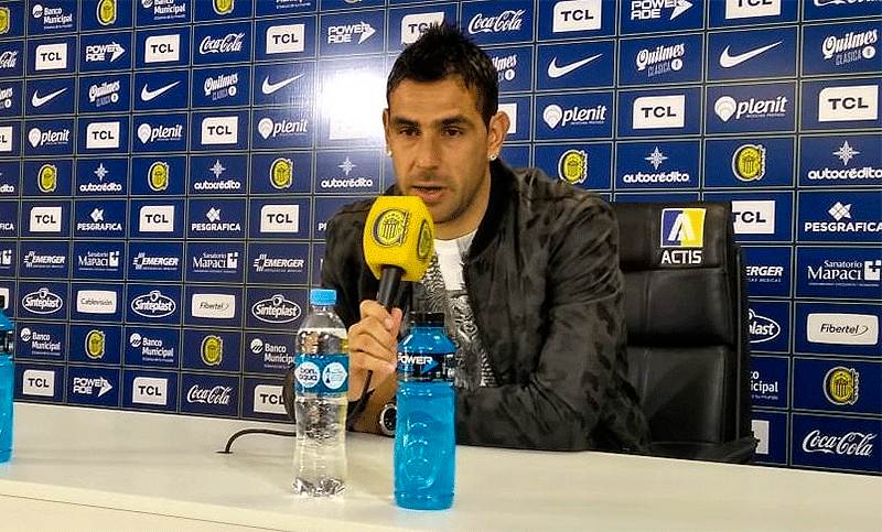 Herrera: «Esta camiseta te lleva siempre a dar el máximo»