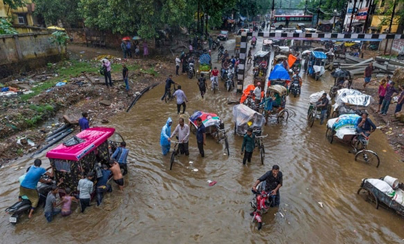 Un millón de desplazados en campamentos del estado indio de Kerala