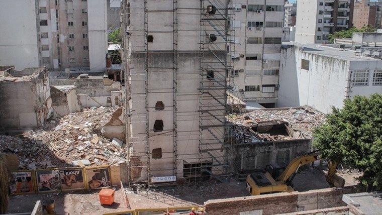 Ofrecen $26 millones para expropiar el edificio de Salta 2141