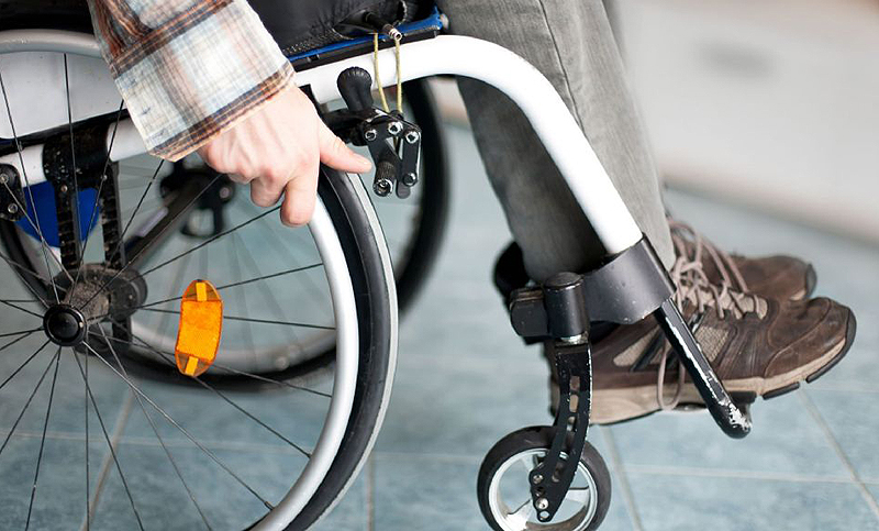Denuncian que el gobierno quiere cerrar 77 delegaciones de discapacidad