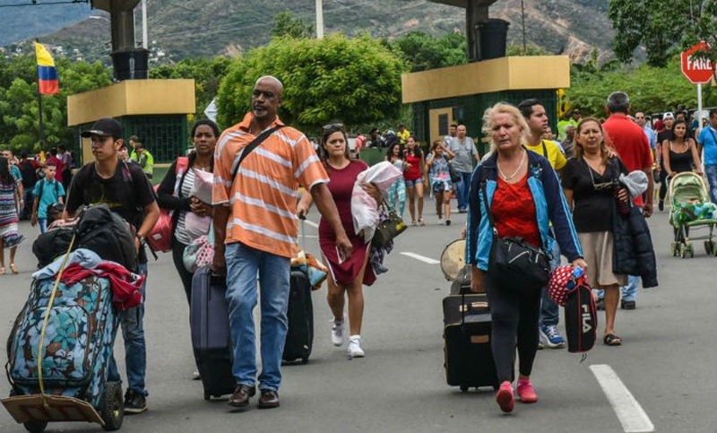 Más de 500 mil venezolanos se refugiaron en Ecuador desde enero