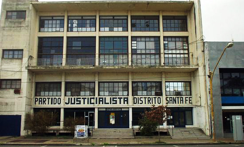 Intendentes, legisladores y municipales justicialistas buscan paliar la crisis en Santa Fe