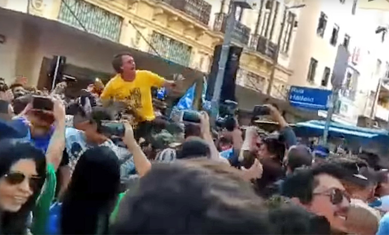 Video: un candidato a la presidencia de Brasil fue herido de un cuchillazo