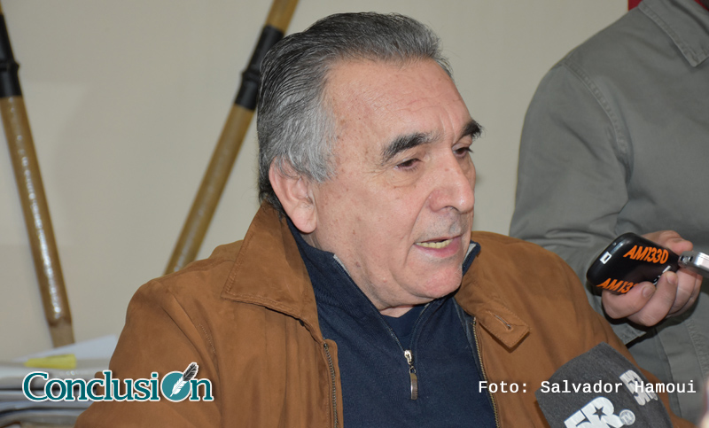 Schmid renunció al triunvirato de la CGT
