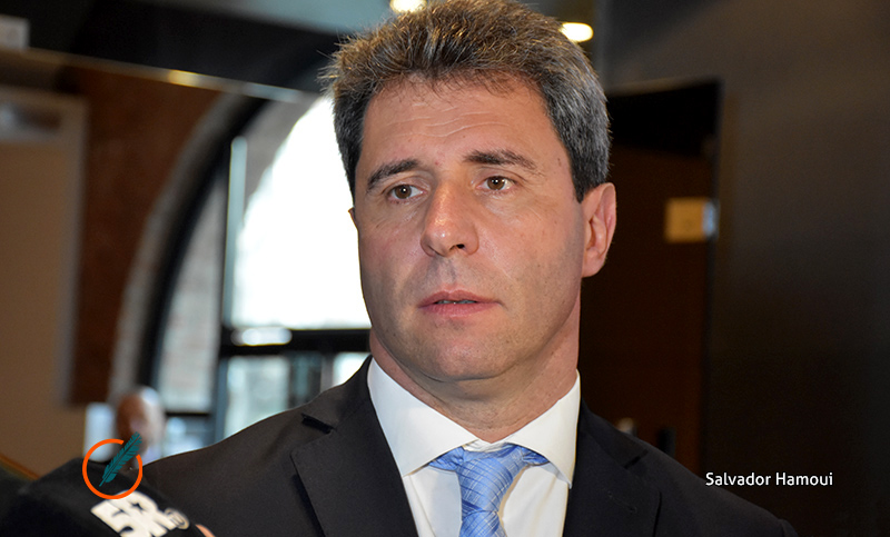 Este domingo Sergio Uñac va por la reelección a gobernador en San Juan
