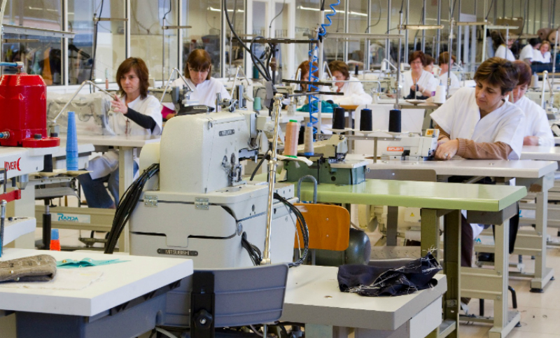 Afirman que el 50% de los empresarios textiles piensa en cerrar