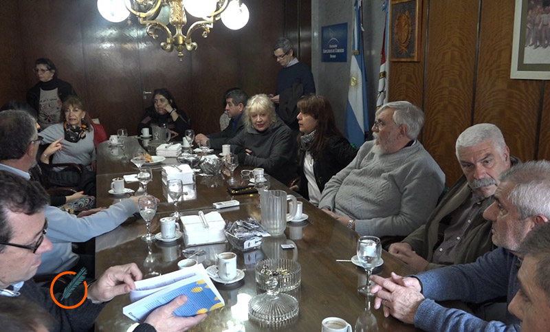 Reunión en Rosario para discutir el precio de las tarifas de los servicios