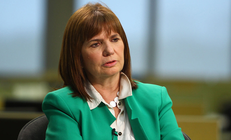 Bullrich: «La decisión es que no haya cortes, el objetivo es que la gente que quiera trabajar pueda hacerlo»