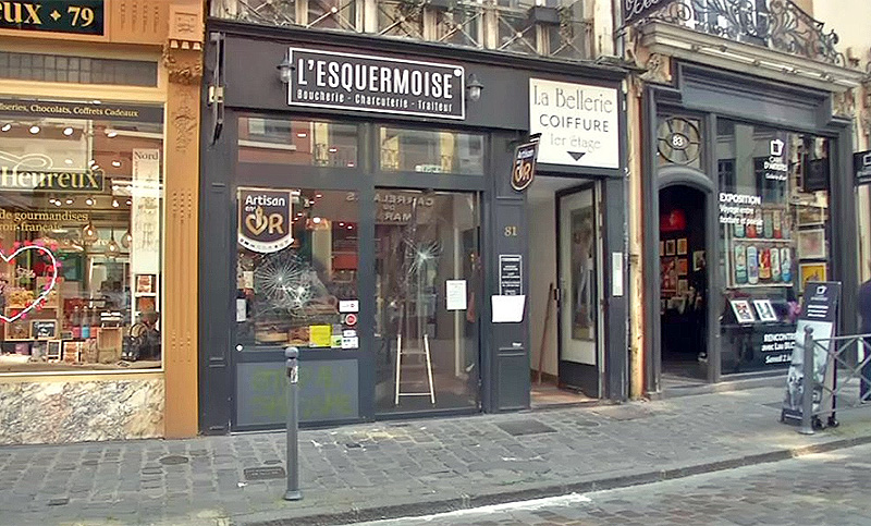 Carniceros en Francia contratan a guardias para protegerse de ultraveganos