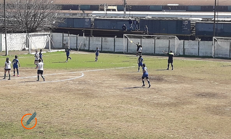 El Apertura del fútbol femenino se definirá en la última fecha