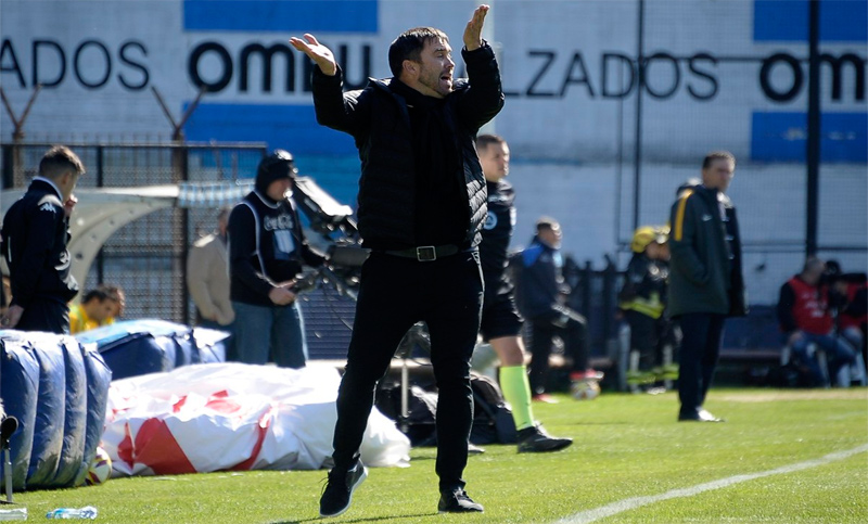 Coudet: «Es una responsabilidad pelear el campeonato hasta el final»