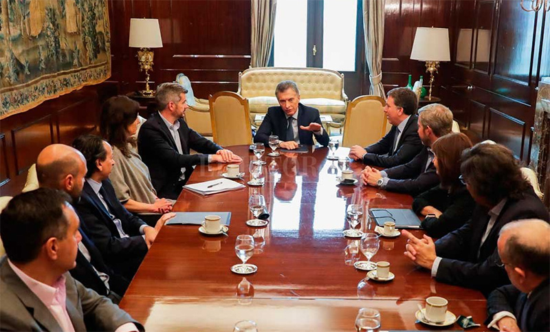 Se oficializó el nuevo Gabinete y finalmente no hay ministro de Economía
