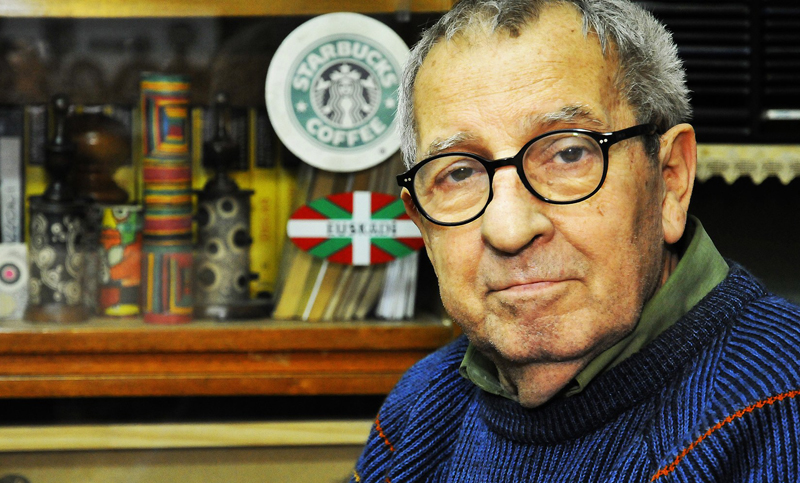 Falleció el dibujante y humorista Carlos Garaycochea