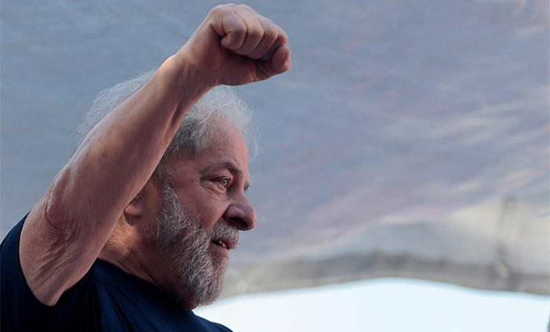 Invalidación de la candidatura de Lula obliga al PT a redefinir su campaña