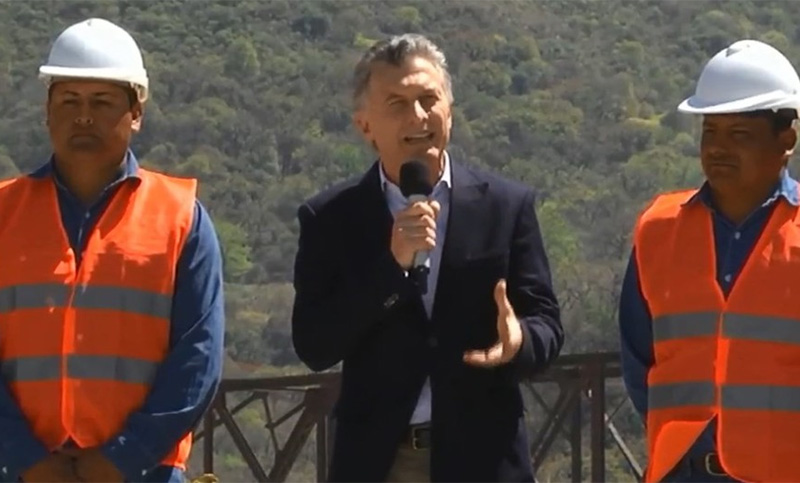 Junto a Urtubey, Macri lamentó el «olvido» de los anteriores gobiernos «en el desarrollo regional»