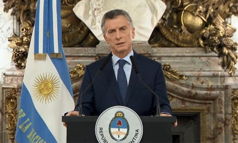 Más allá de las palabras: qué comunicó Macri con el cuerpo y los gestos